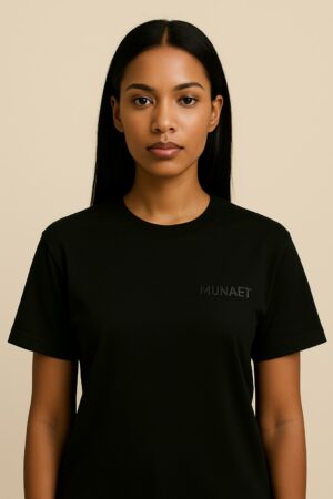 Clarity Tee Model-female
